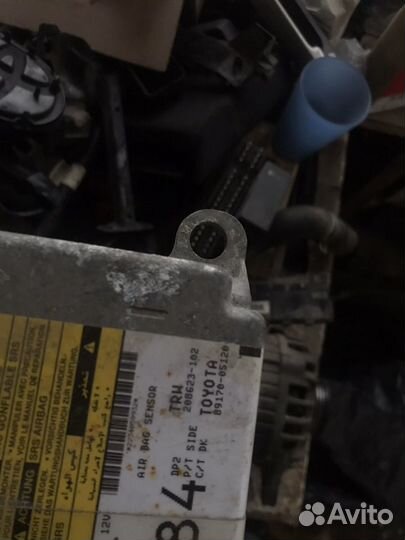 Блок srs airbag Toyota Avensis t250