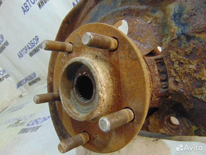 Кулак поворотный передний левый для Mitsubishi RVR