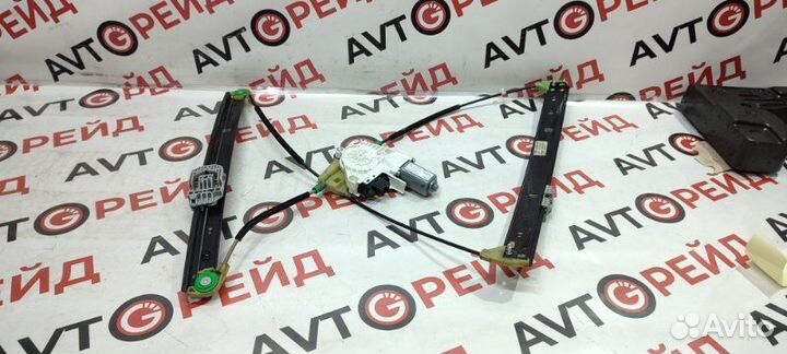 Стеклоподъемный механизм передний правый Audi Q7