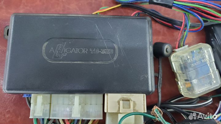 Сигнализация с автозапуском Scher-Khan Logicar 3