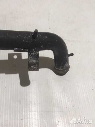 Трубка системы охлаждения Audi A4B5 A4b6 VWB5