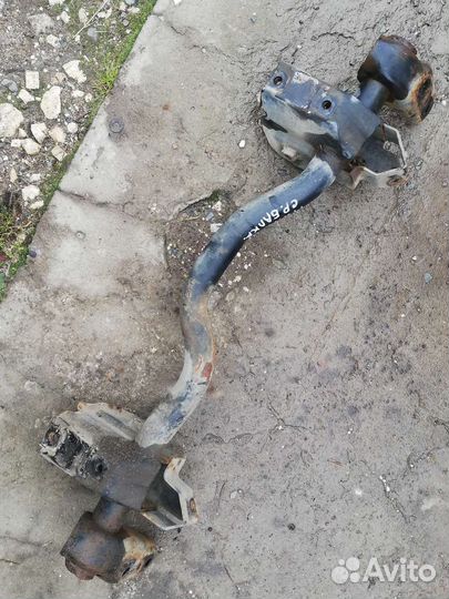 Подрамник балка Митсубиси Паджеро Мини 2