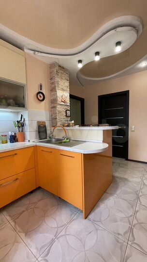 3-к. квартира, 70 м², 5/9 эт.