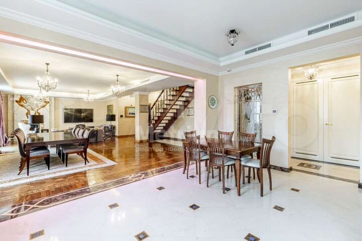 7-к. квартира, 321,7 м², 5/5 эт.