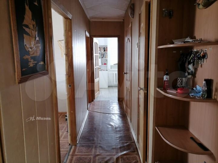 4-к. квартира, 71 м², 1/5 эт.