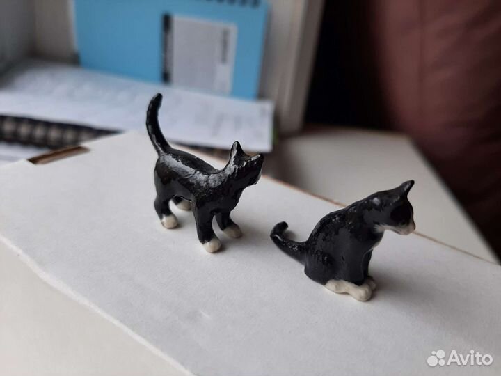 Статуэтка фарфор