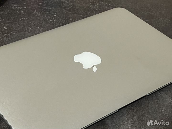 MacBook Air 11