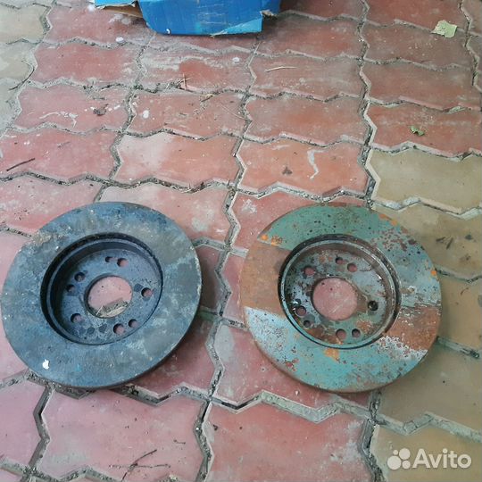 Тормозные диски Mercedes