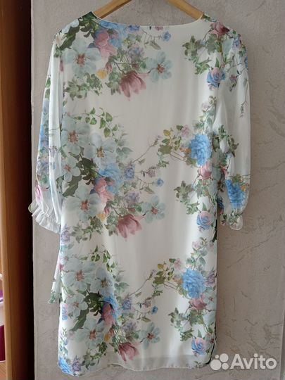 Продам женское платье