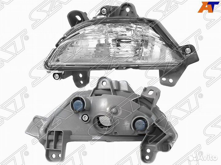 Поворотник нижний левый в бампер Mazda 3 BM