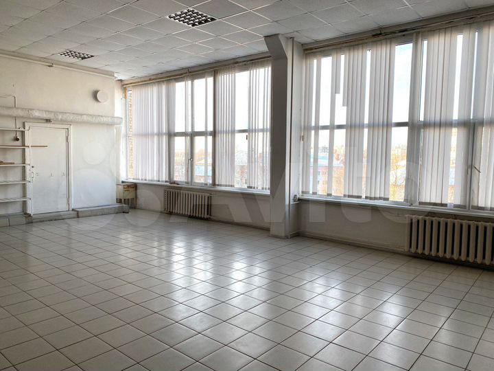 Свободного назначения, 200 м²