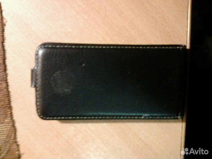 Чехлы для телефонов