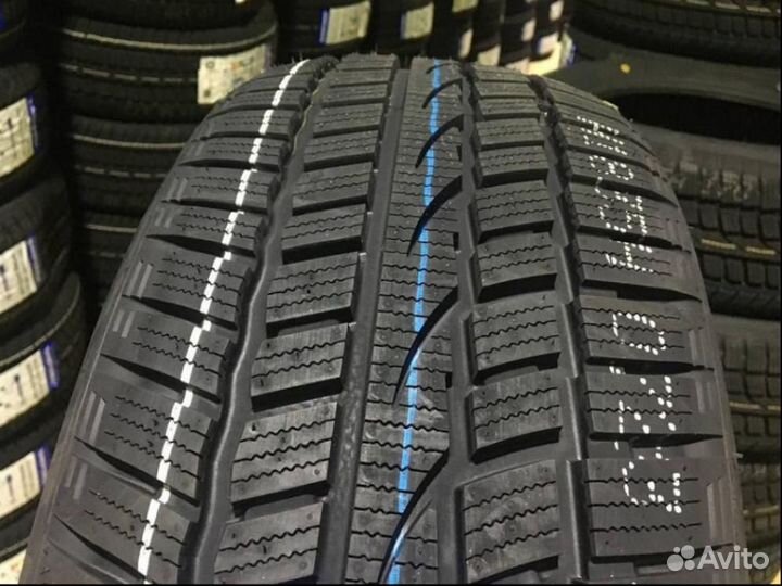Windforce Snowblazer UHP 215/50 R17 95V