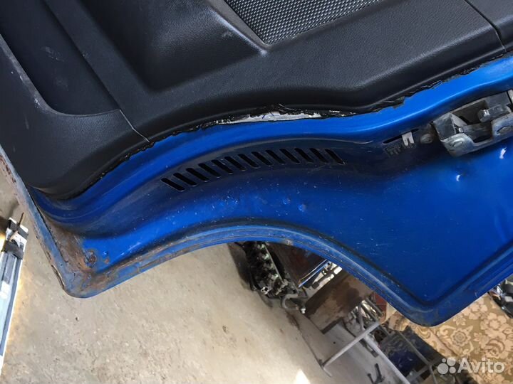 Дверь задняя правая Daewoo nexia