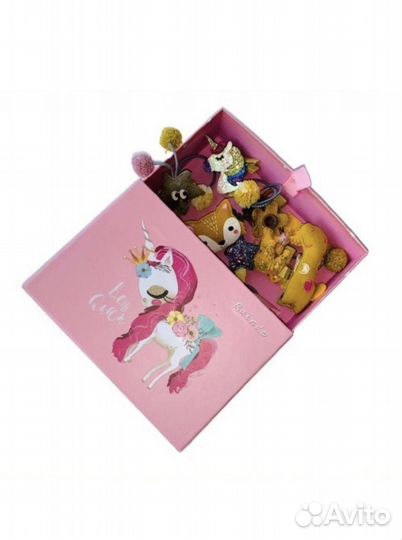 Детский набор резинок и заколок в коробочке