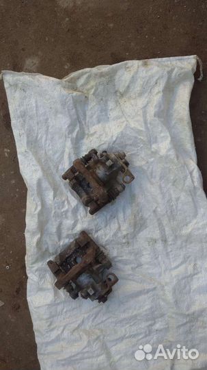 Суппорт тормозной задний. Peugeot 307