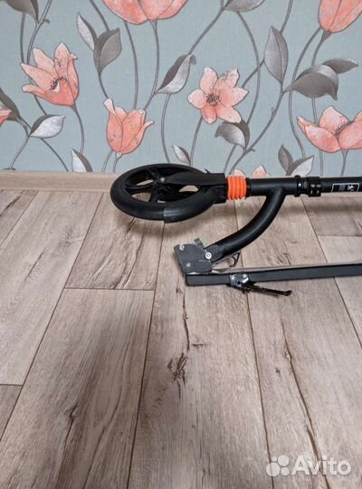 Самокат городской для взрослых и детей