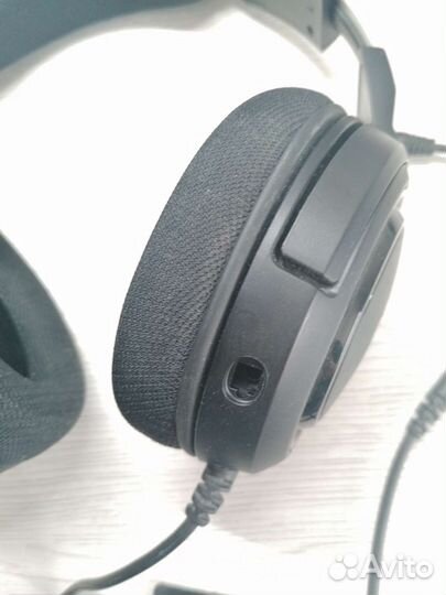 Игровые наушники Corsair Hs35 Stereo