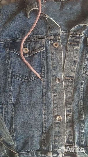 Продаю джинсовку для девочки