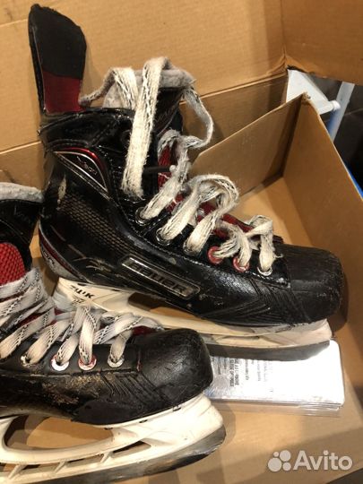 Хоккейные коньки bauer x800