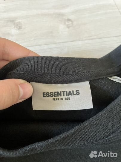 Свитшот essentials оригинал