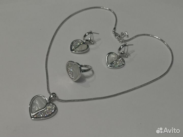 Комплект бижутерии Подвеска, Серьги и Кольцо