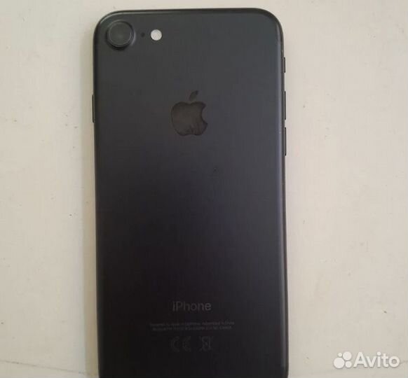Продам iPhone 7 бу