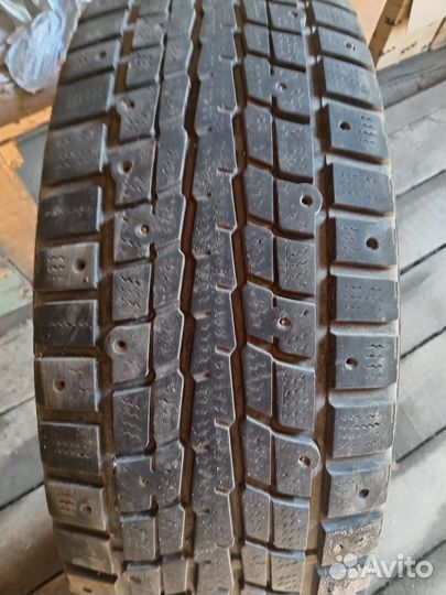 Dunlop D87M 225/60 R18