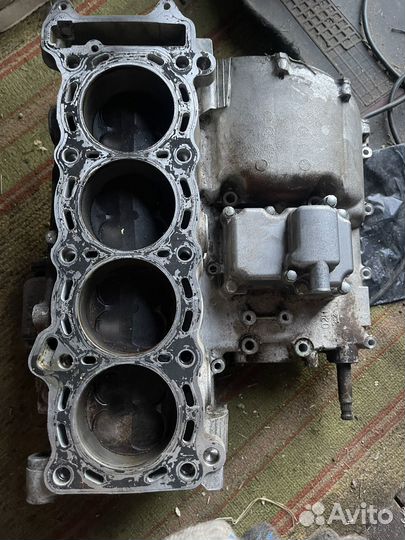 Блок цилиндров suzuki gsxr- 750 k6-k7 r743