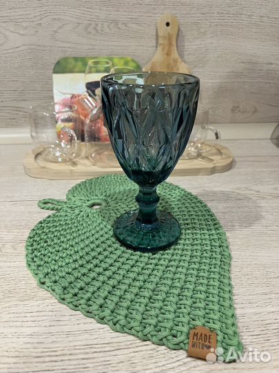 Подставка лист