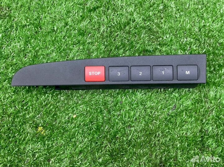 Блок кнопок памяти сиденья audi 5375