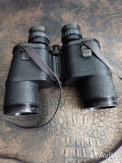 Продам бинокль беркут 8* 40 рст. номерной