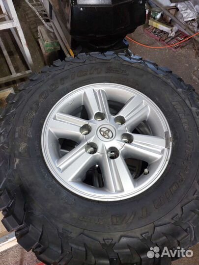 Bfgoodrich Mud-Terrain T/A KM3 10.5/30 R15