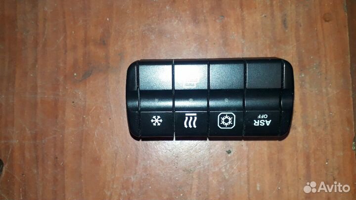 Блок кнопок на Mercedes Actros