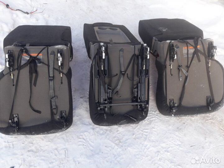 Сиденье заднее левое Chevrolet Rezzo A16DMS 2008