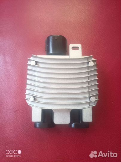 Реле вентилятора охлаждения Ford Kuga