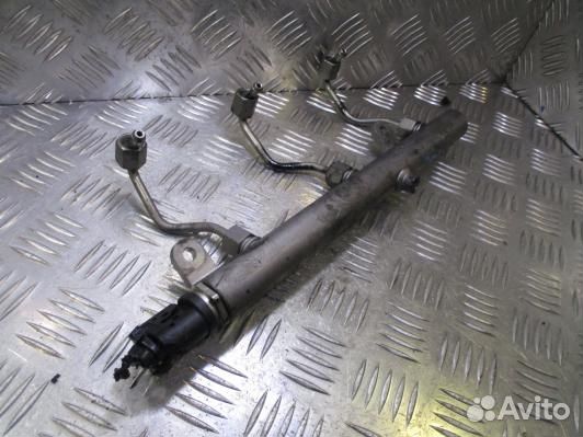 Топливная рампа дизельная jeep grand cherokee WK