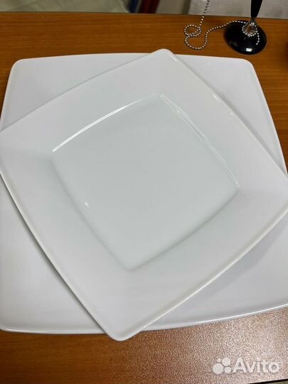 Тарелка квадратная фарфор новая