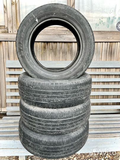 Dunlop Grandtrek ST30 225/65 R17