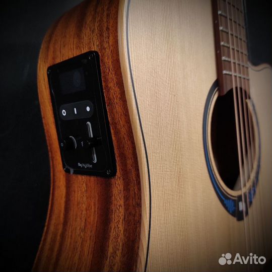 Lag HyVibe THV-10DCE LB + кейс