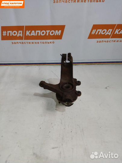 Кулак передний левый Ford Focus 2 рест. 2009