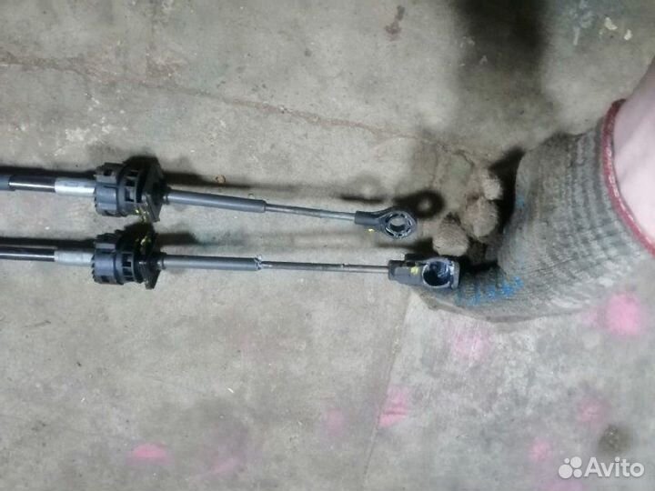 Трос МКПП Peugeot 107