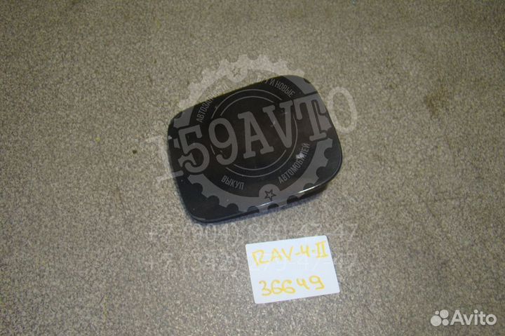 Лючок бензобака Toyota RAV4 (XA20)