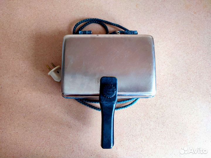 Электровафельница СССР б/у рабочая