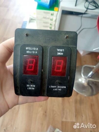 Игровой стол -футбол