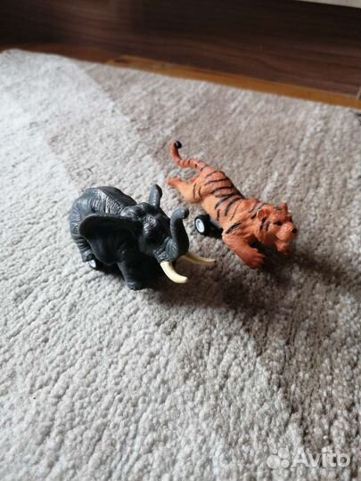 Животные на колесиках