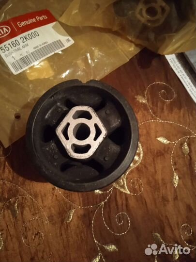 Сайлентблок задней балки Киа Соул 2012