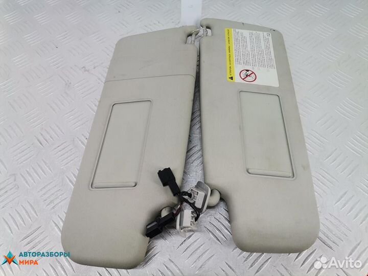 Козырек солнцезащитный Volkswagen Passat B7 2011