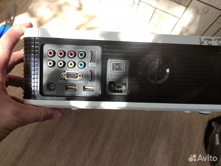 Проектор LED Projector