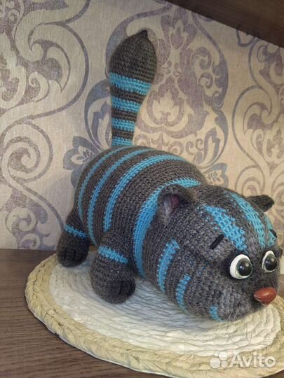 Вязаный кот чеширский